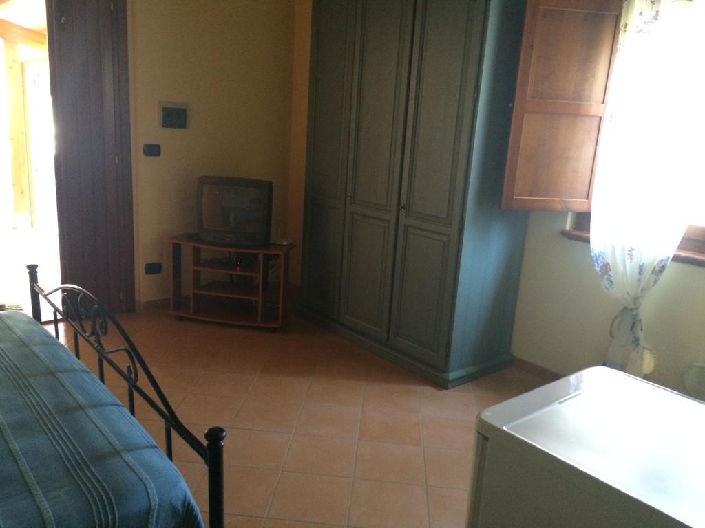 Societa Agricola Mg Florplant Villa Francavilla Marittima Rom bilde